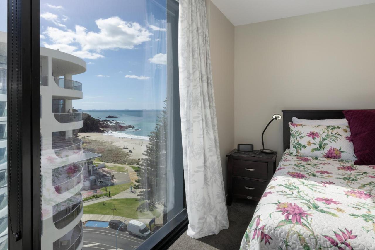 Oceanside Apartment With Iconic Views Mount Maunganui Buitenkant foto